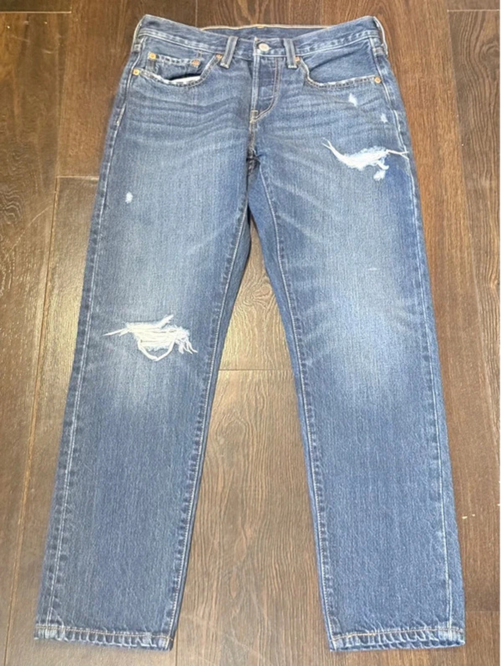 Levi’s 501 Distressed Straight Leg Jeans Women’s 26x28 1004